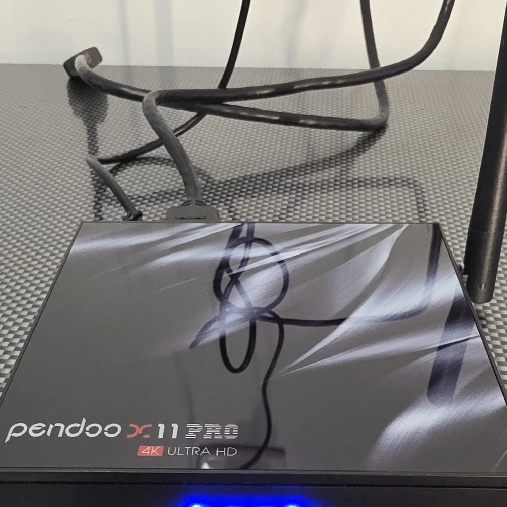 X11 Pro Black Wireless Router - Picture 2 of 8